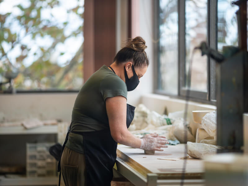 5 Reasons to Sink Your Hands Into Pottery Classes in New York City
